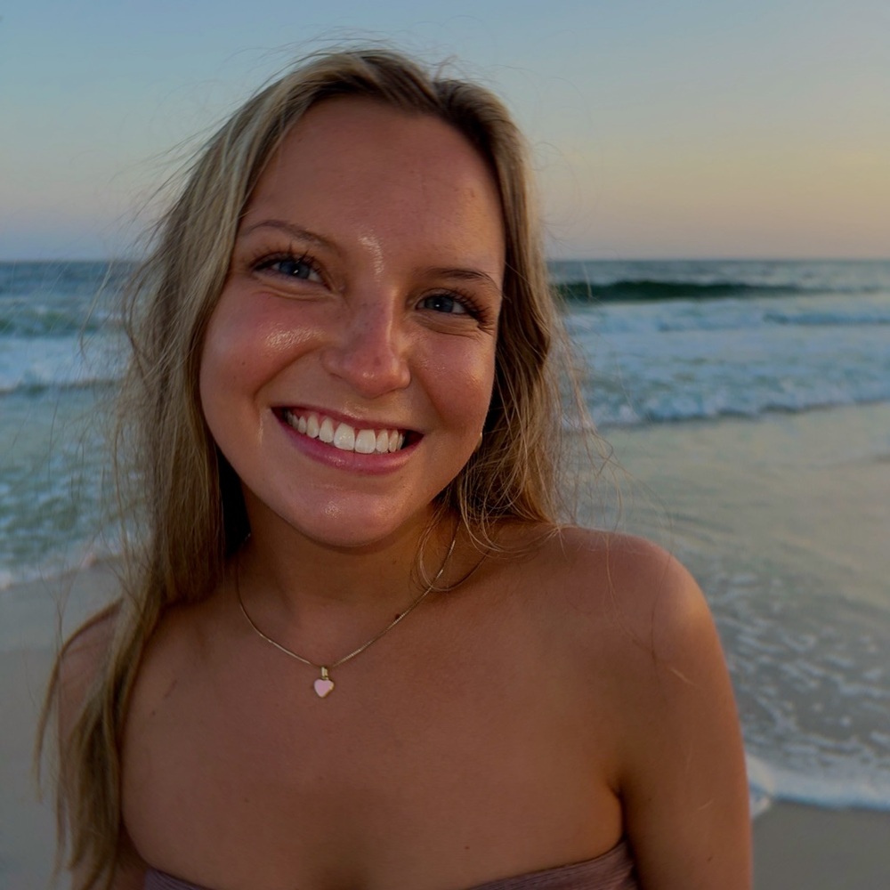 Meet your Posher, Emma
